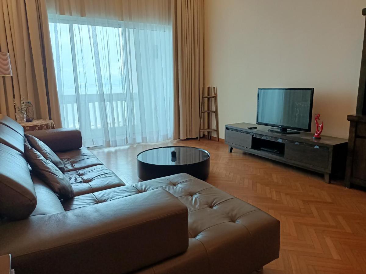 Straits Quay Marina Suites Penang By Aurorahomes Bagan Jermal Eksteriør bilde