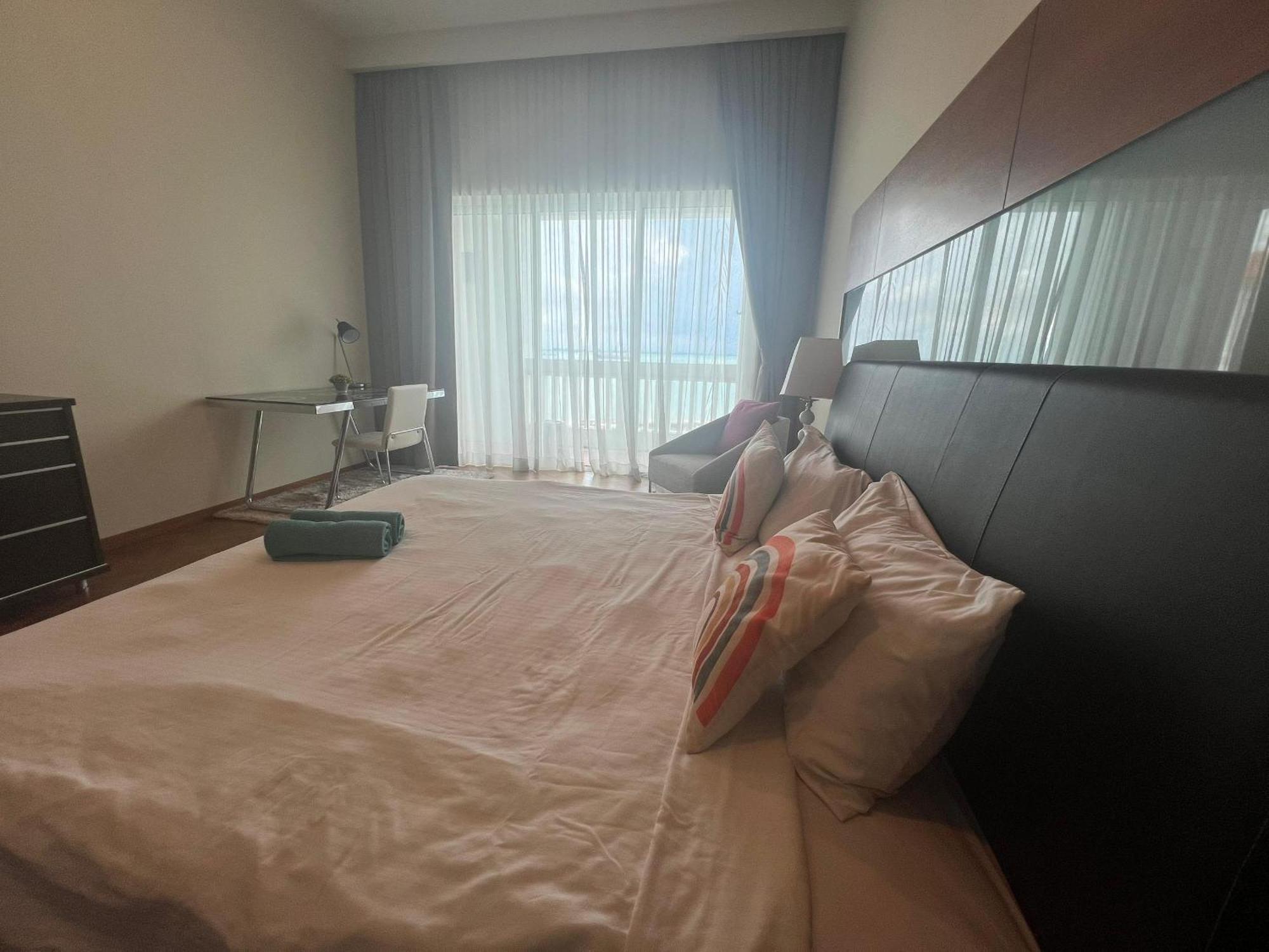 Straits Quay Marina Suites Penang By Aurorahomes Bagan Jermal Eksteriør bilde